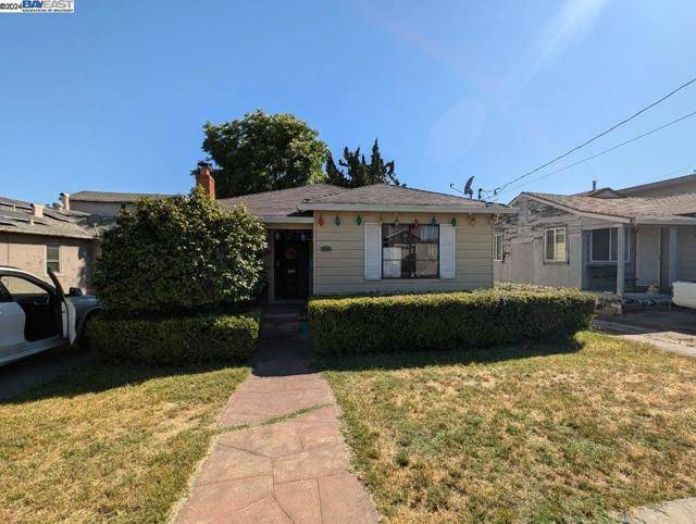 Oakland, CA 94601,5459 Crittenden St