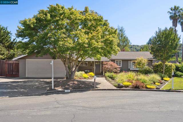 Moraga, CA 94556,17 Hammond Pl