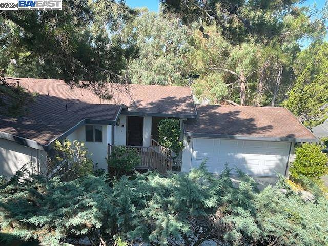 Castro Valley, CA 94546,5030 Seaview Ave