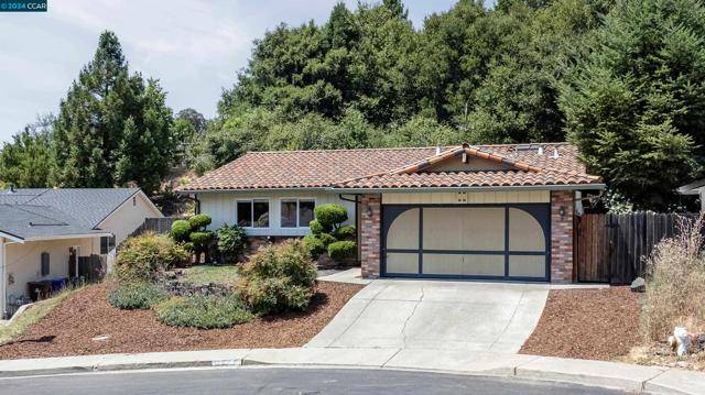 Pinole, CA 94564,2625 Woodside Ct