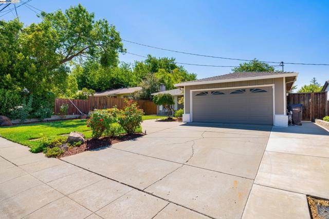 Livermore, CA 94550,1121 Miranda Way