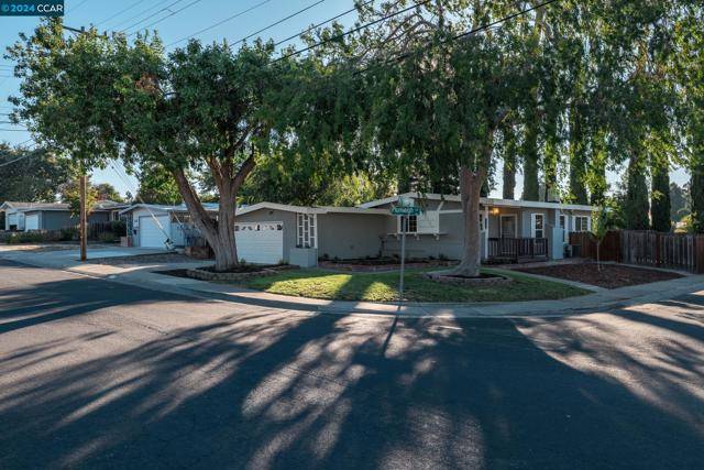 Concord, CA 94521,1249 Plumleigh Lane