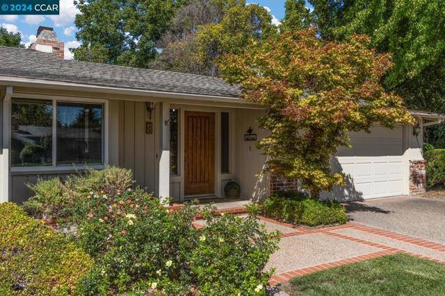 Walnut Creek, CA 94597,39 Elmwood Ct