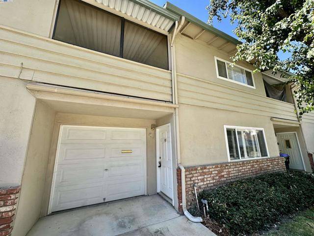 Pleasanton, CA 94566,4273 Pleasanton Ave