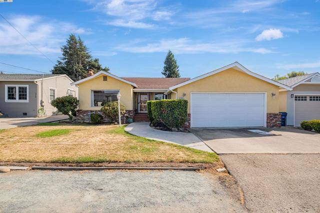 Castro Valley, CA 94546,3863 Mabel Ave