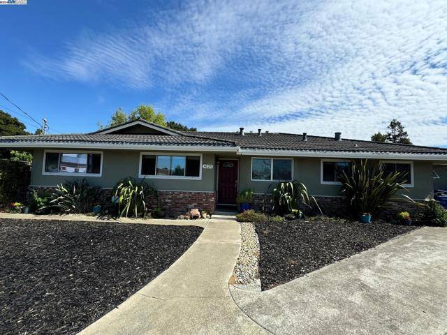 Castro Valley, CA 94546,4125 Nichandros St