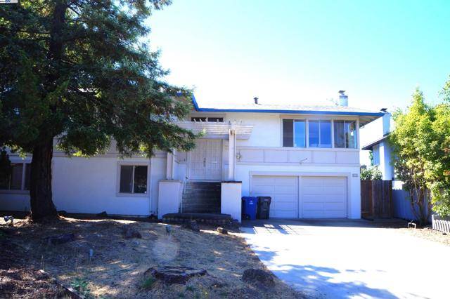 Hayward, CA 94542,27781 Pleasant Hill Ct