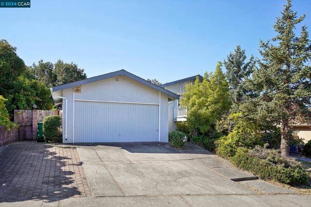 Pinole, CA 94564,1031 Alberdan Cir