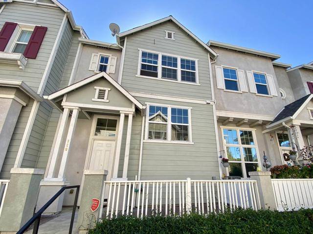 Richmond, CA 94806,320 Summer Ln