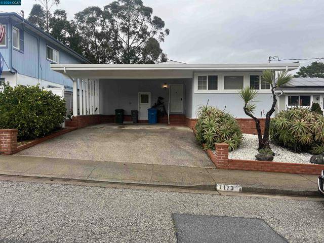 Pacifica, CA 94044,1173 Manzanita Dr