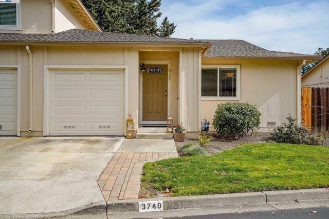 Pleasanton, CA 94588,3749 Thistle Way