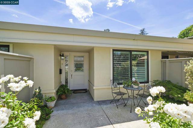 Walnut Creek, CA 94595,2109 Tice Creek Drive