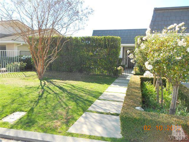 Westlake Village, CA 91361,2588 Northshore Lane