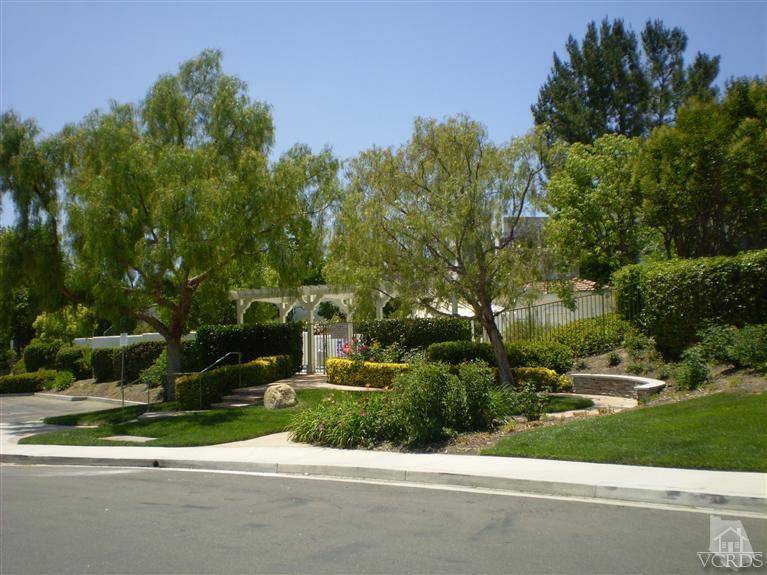 Westlake Village, CA 91362,30811 Mayenne Court