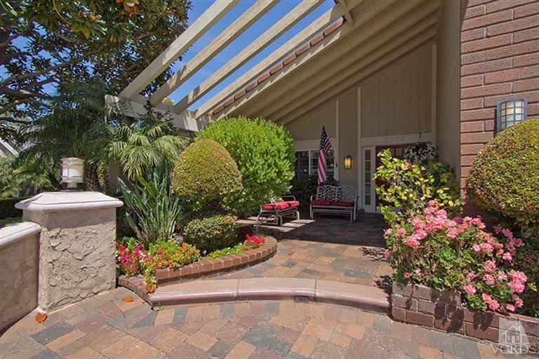 Westlake Village, CA 91362,3309 Sawtooth Court