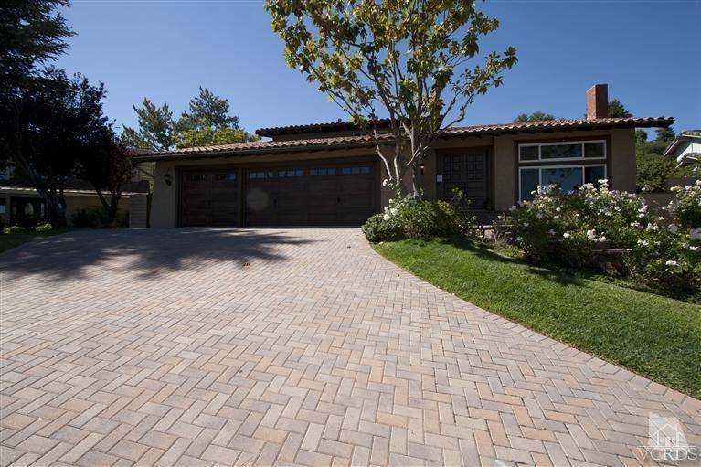 Westlake Village, CA 91361,1646 Folkestone Terrace