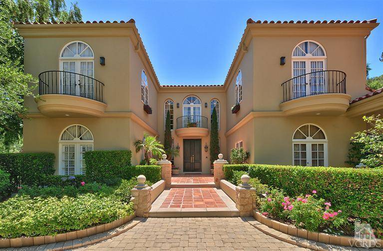 Westlake Village, CA 91362,5248 Lakeview Canyon Road