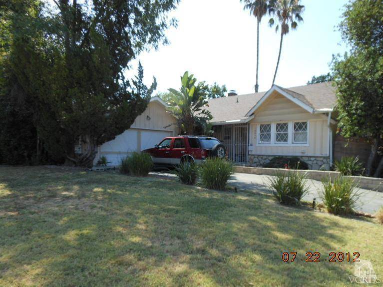 Northridge, CA 91324,18654 Community Street