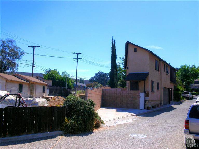 Tujunga, CA 91042,7457 Valaho Lane