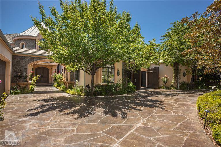 Westlake Village, CA 91362,5136 Oxley Place