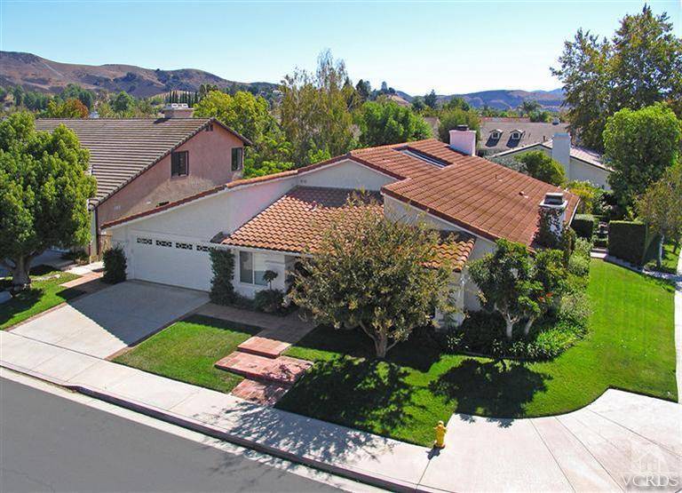 Agoura Hills, CA 91301,29046 Hollow Oak Court