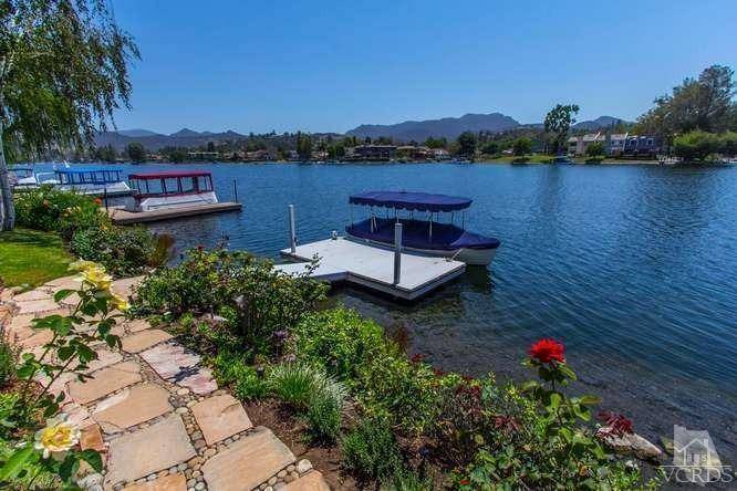 Westlake Village, CA 91361,2482 W Oakshore Drive Drive