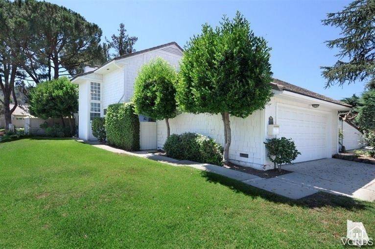 Westlake Village, CA 91361,32104 Beachlake Lane