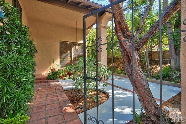 Westlake Village, CA 91361,1656 Devonshire Court