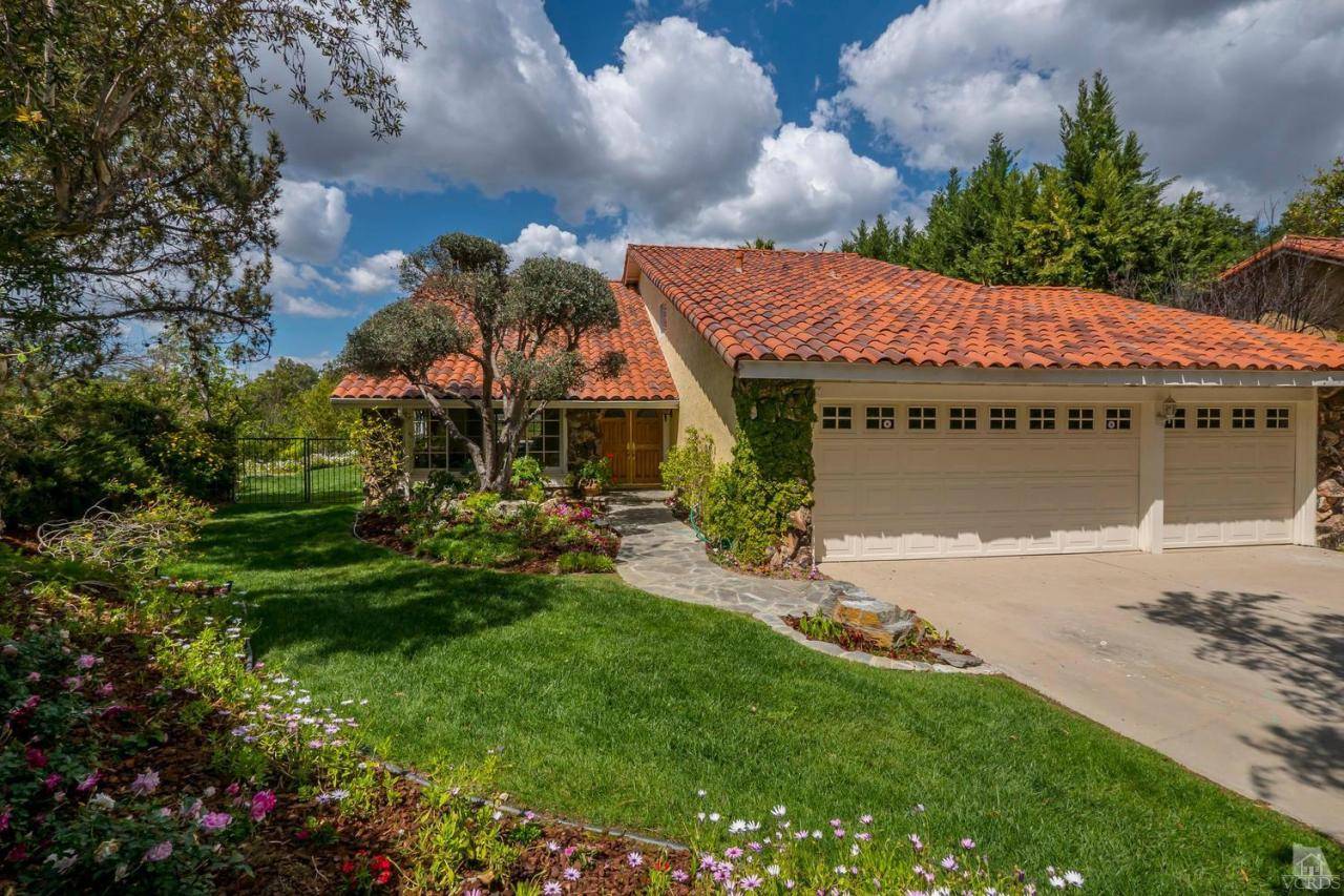 Agoura Hills, CA 91301,28837 Garnet Hill Court