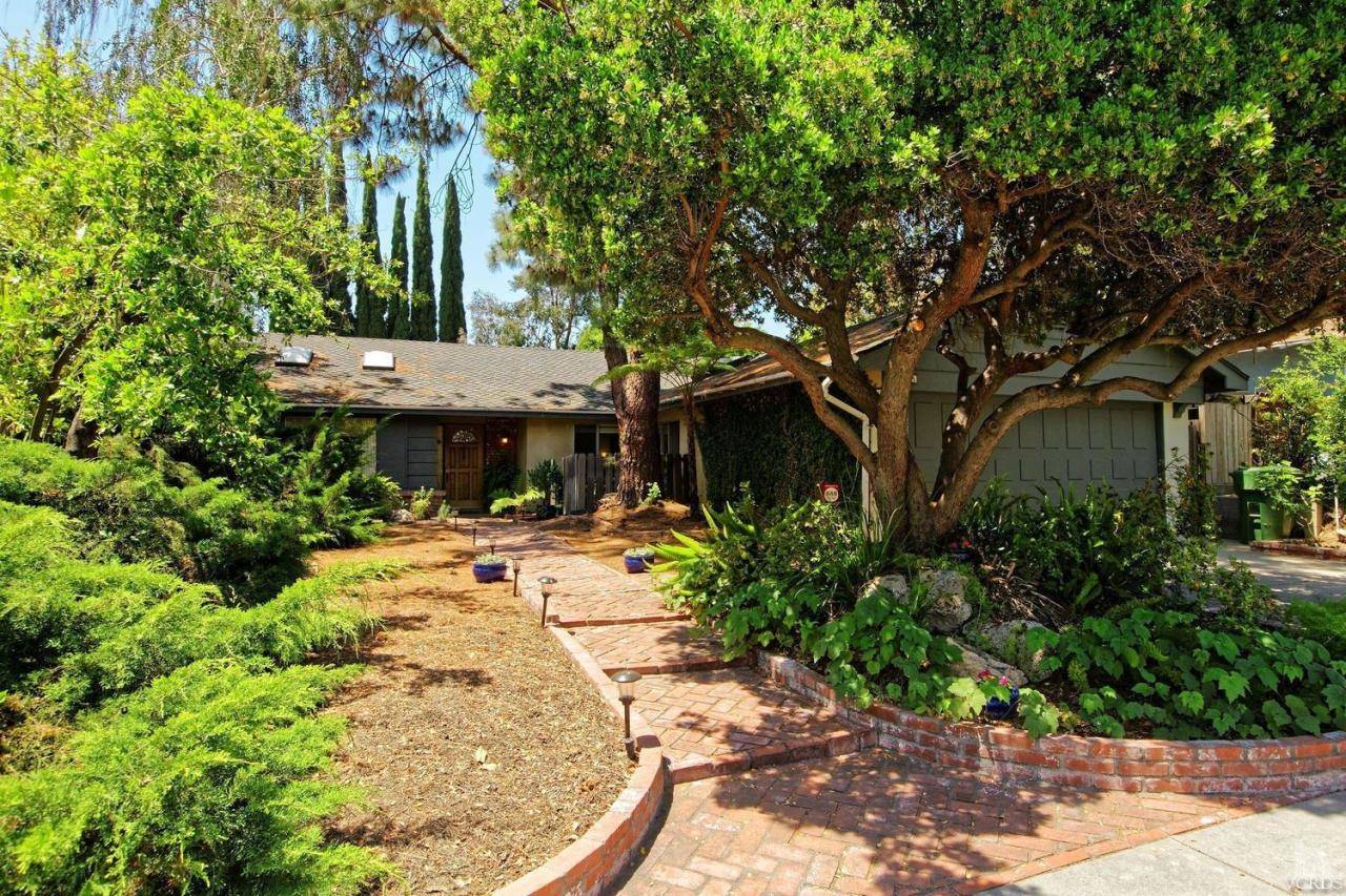 Agoura Hills, CA 91301,5865 Dovetail Drive