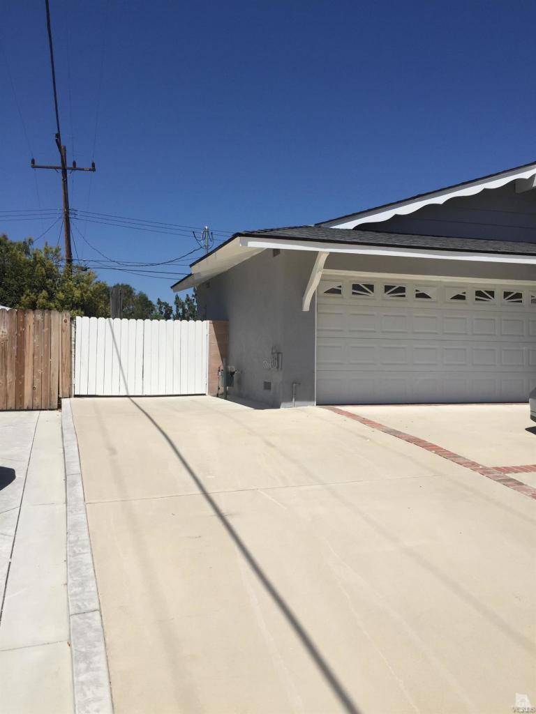 Simi Valley, CA 93063,2345 Gloryette Avenue