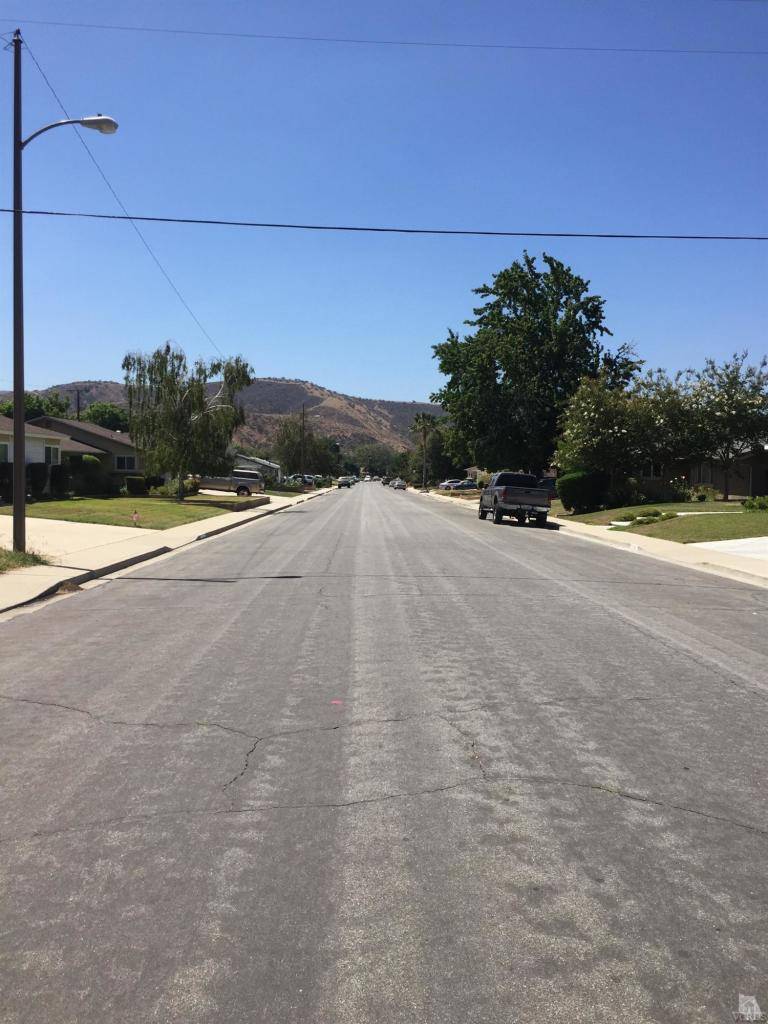 Simi Valley, CA 93063,2345 Gloryette Avenue