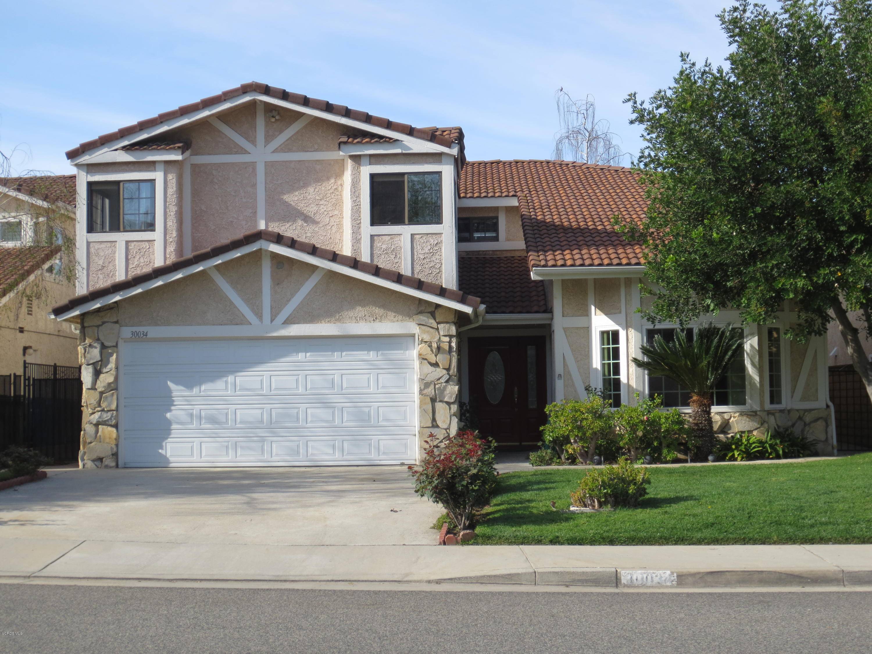 Agoura Hills, CA 91301,30034 Rainbow Crest Drive