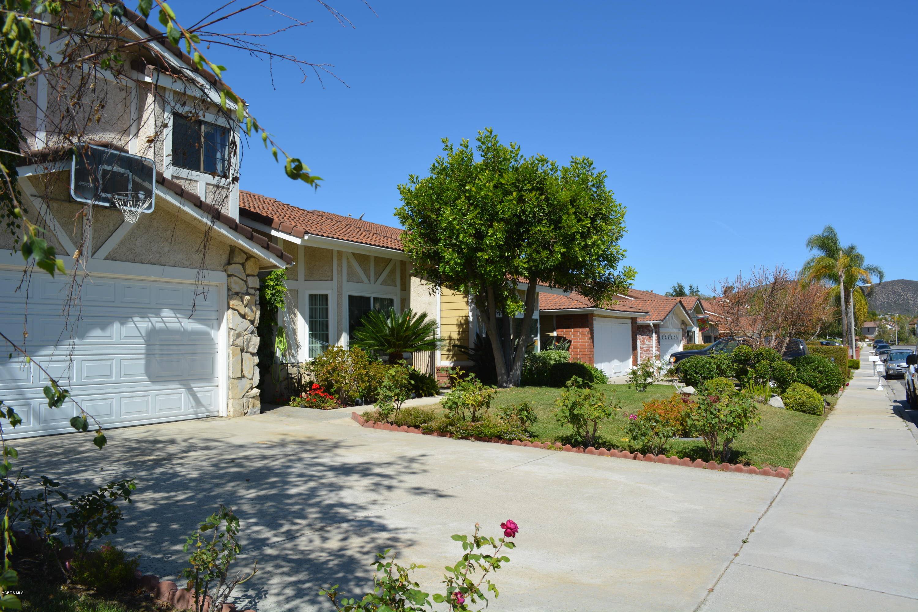 Agoura Hills, CA 91301,30034 Rainbow Crest Drive