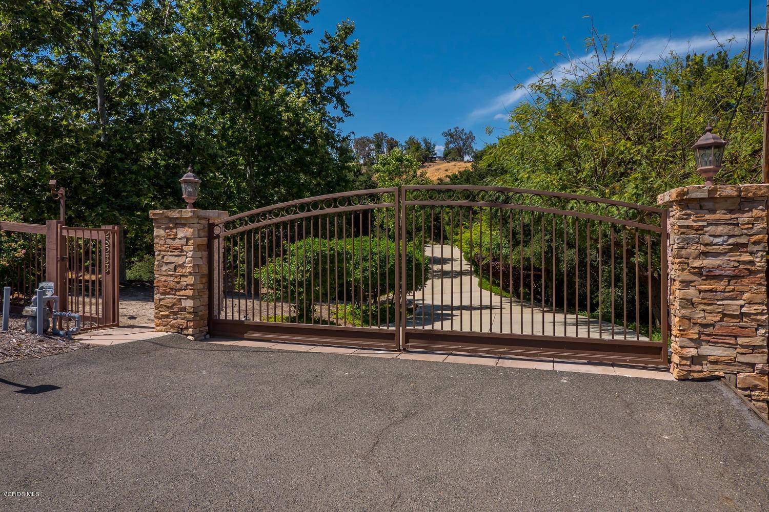 Agoura Hills, CA 91301,28233 Balkins Drive