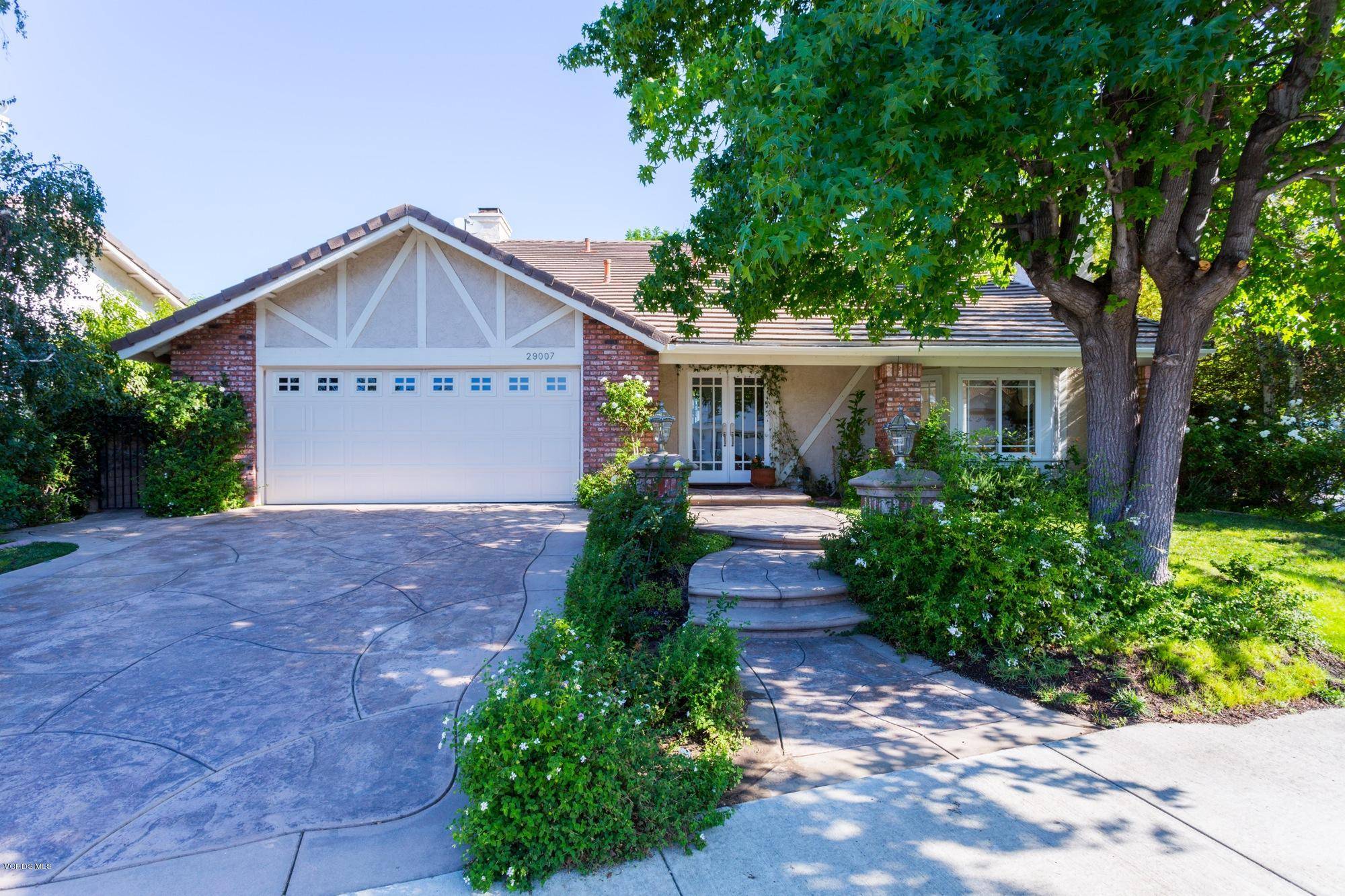 Agoura Hills, CA 91301,29007 Catherwood Court