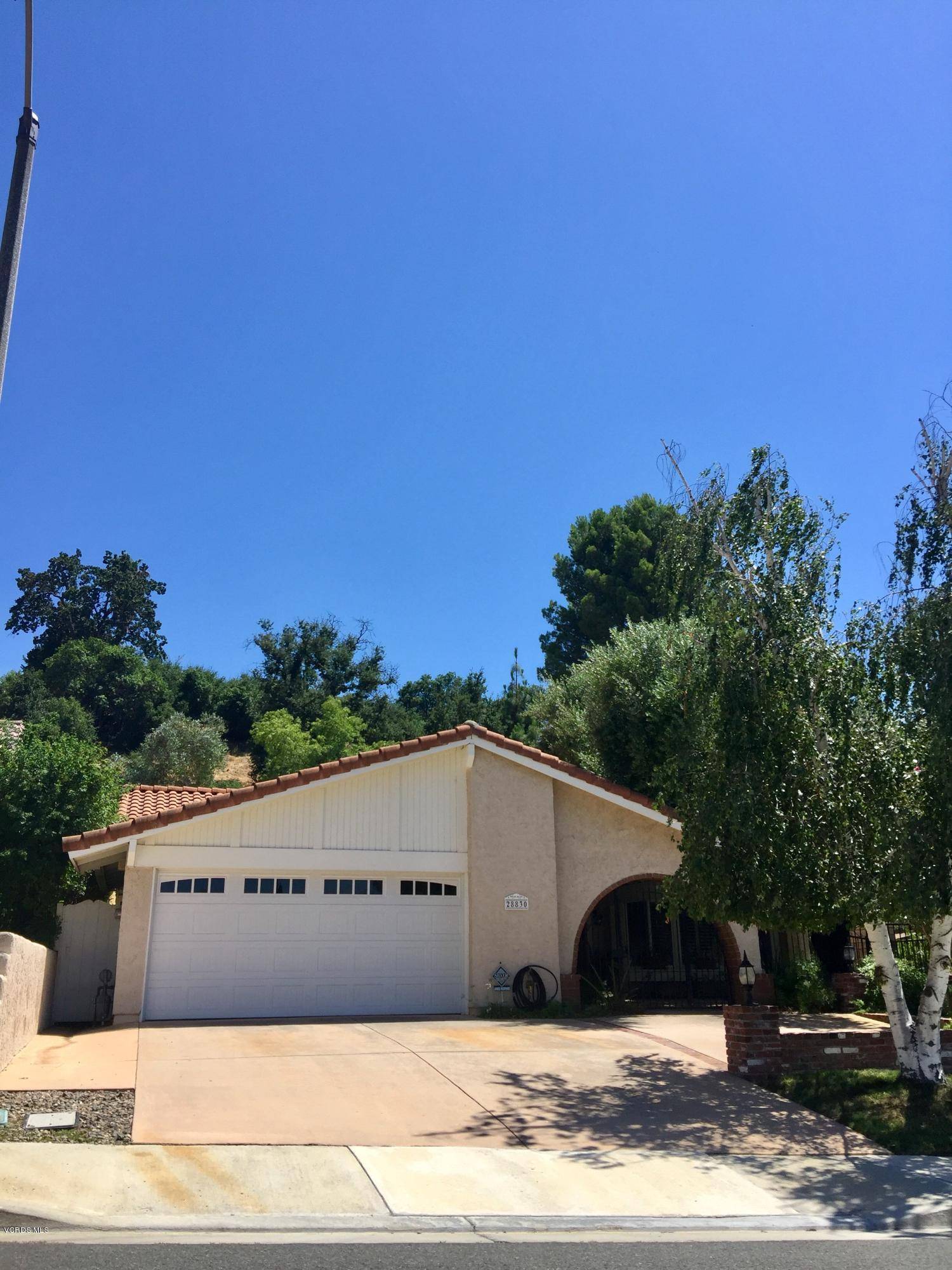 Agoura Hills, CA 91301,28830 Calabria Drive