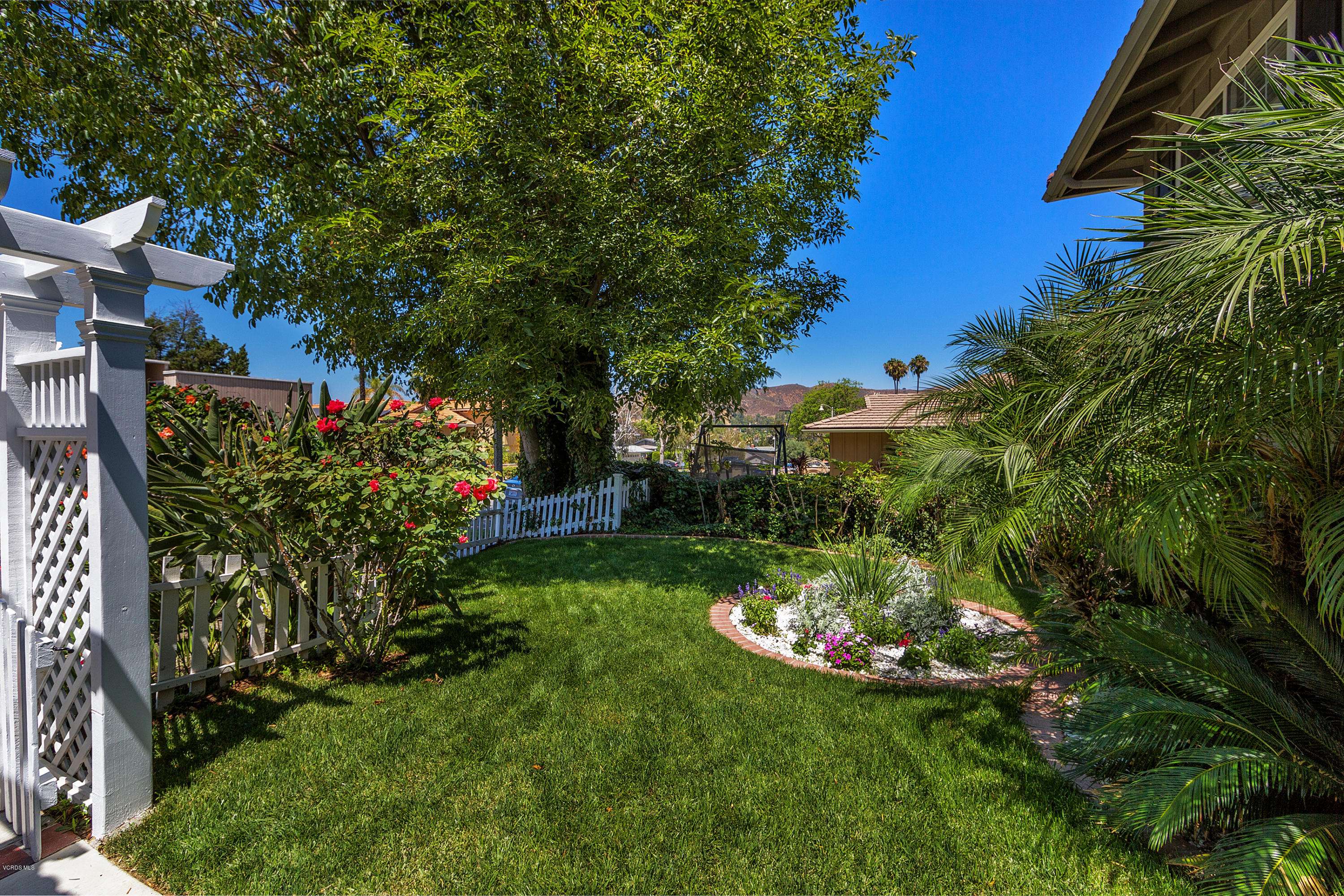 Agoura Hills, CA 91301,5620 Lake Lindero Drive