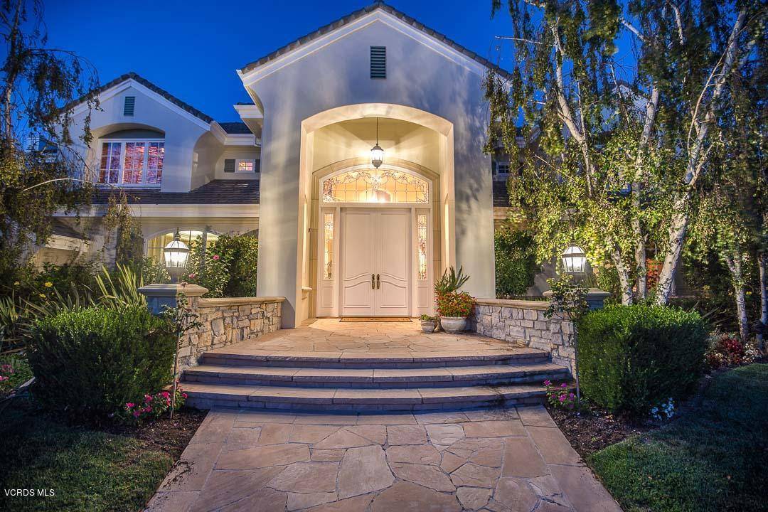 Westlake Village, CA 91362,4907 Summit View Drive