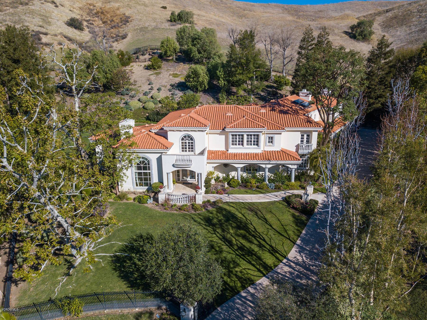 Westlake Village, CA 91362,5053 Royal Vista Court