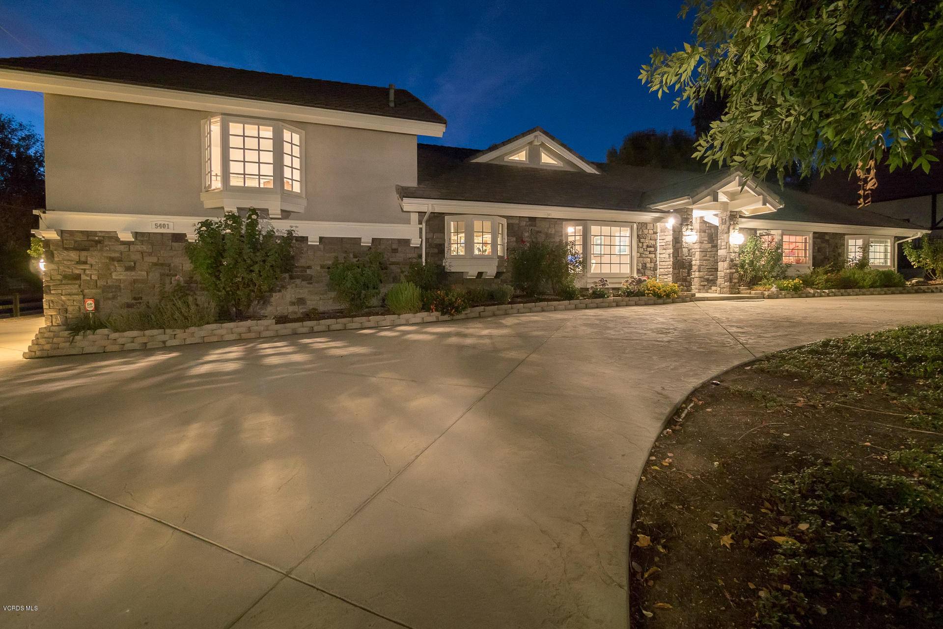 Agoura Hills, CA 91301,5401 Fairview Place