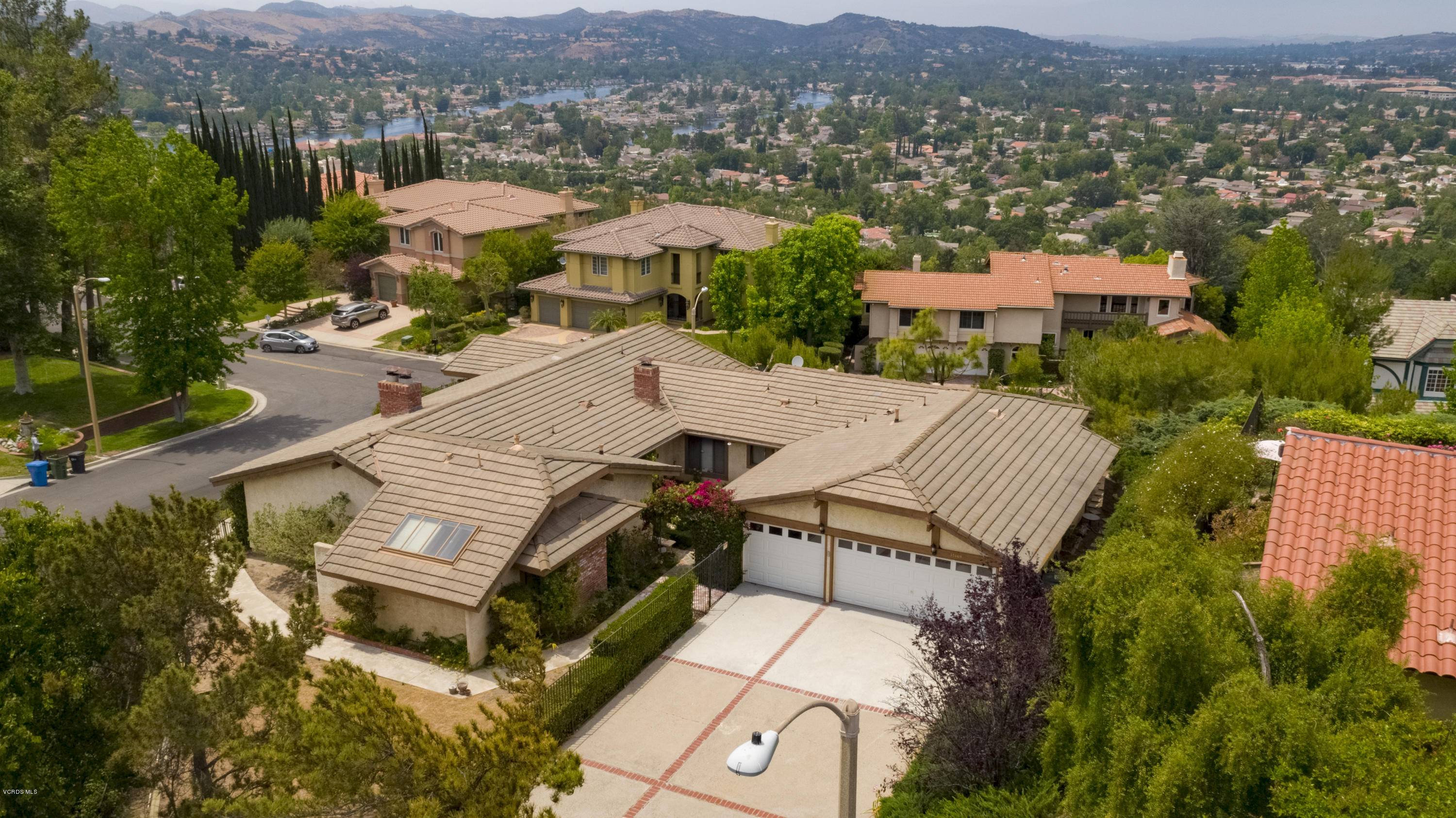 Westlake Village, CA 91361,31469 Glenbridge Road