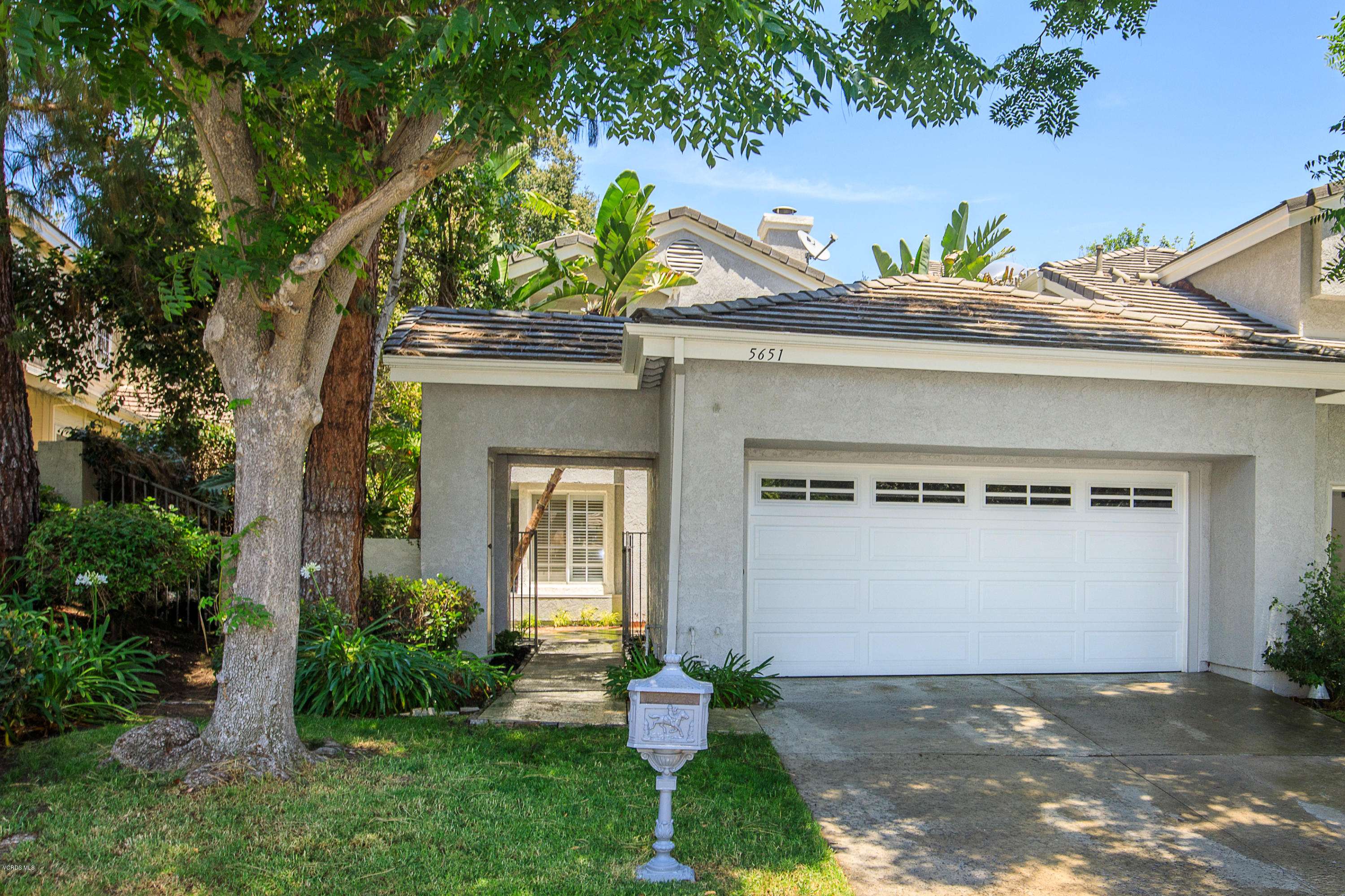 Westlake Village, CA 91362,5651 Tanner Ridge Avenue