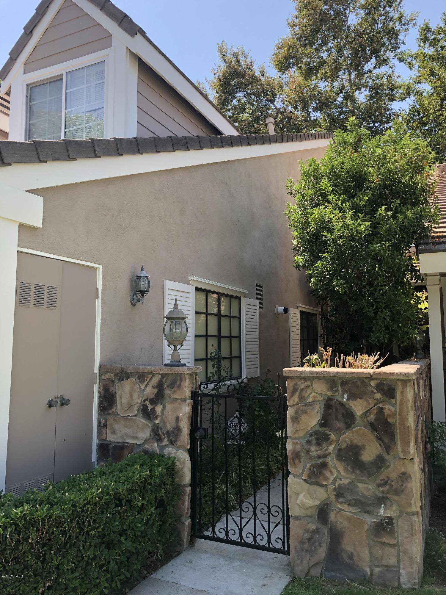 Westlake Village, CA 91361,2916 Shadow Brook Lane