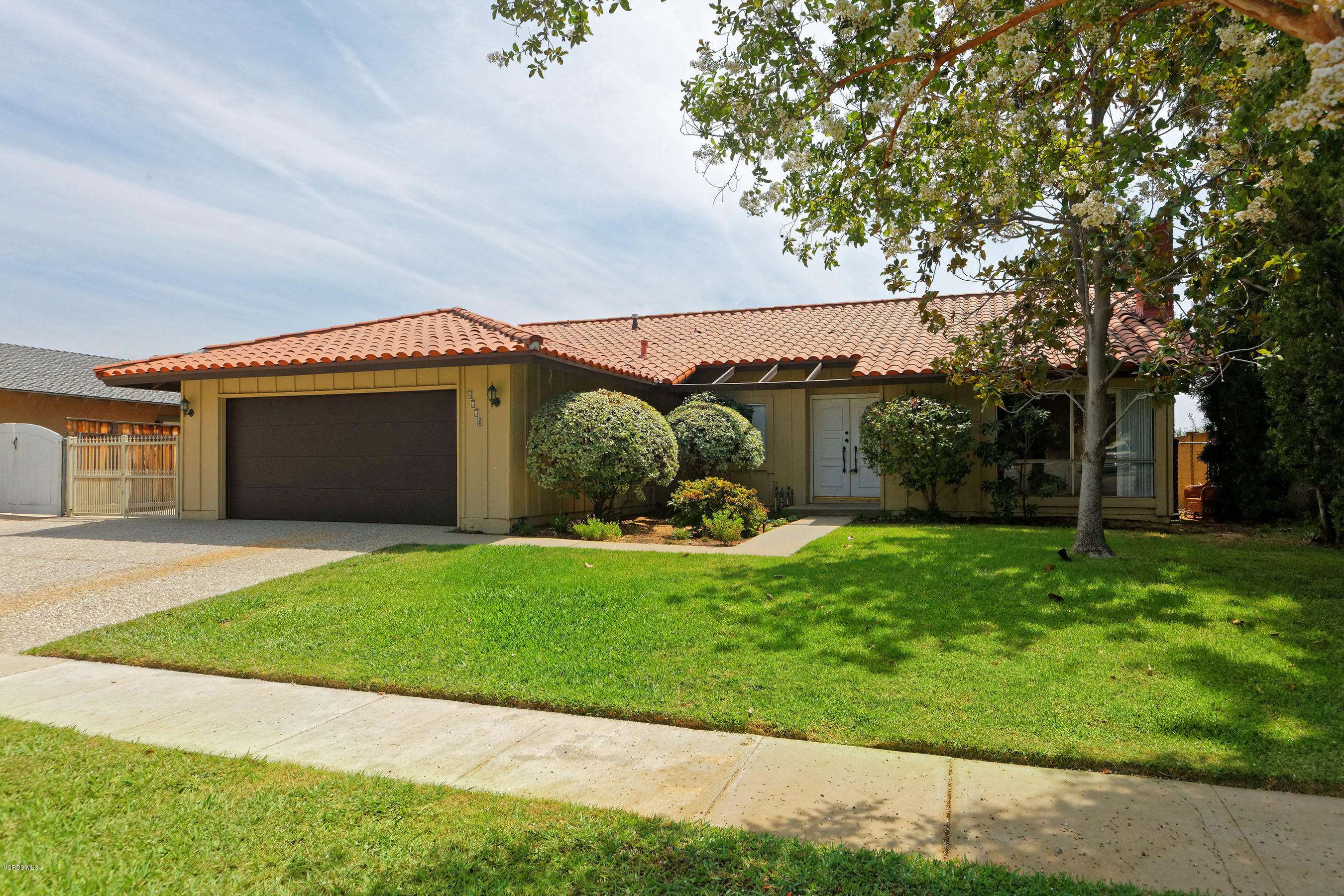 Simi Valley, CA 93063,4774 Summit Avenue