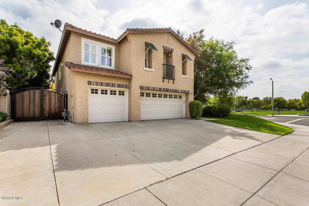 Camarillo, CA 93012,4804 Calle Brisa