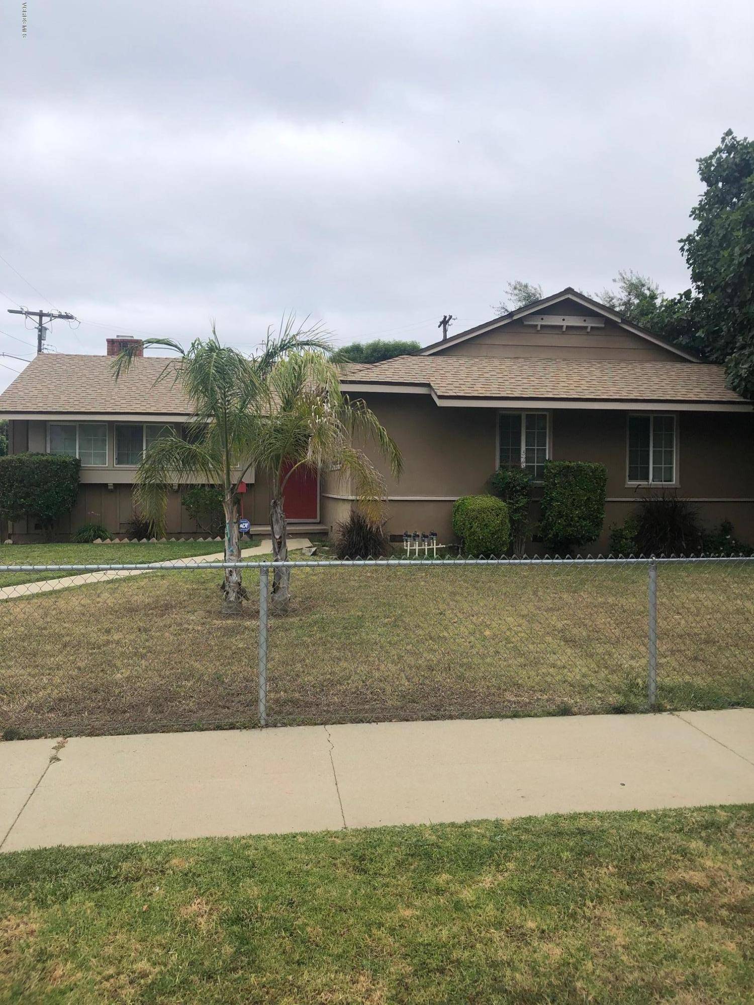 Mission Hills (san Fernando), CA 91345,10331 Burnet Avenue