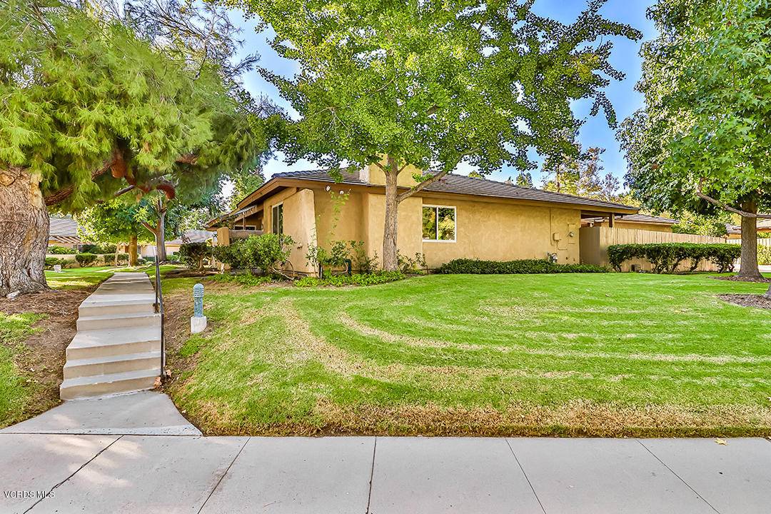 Westlake Village, CA 91361,1165 Bright Glen Circle