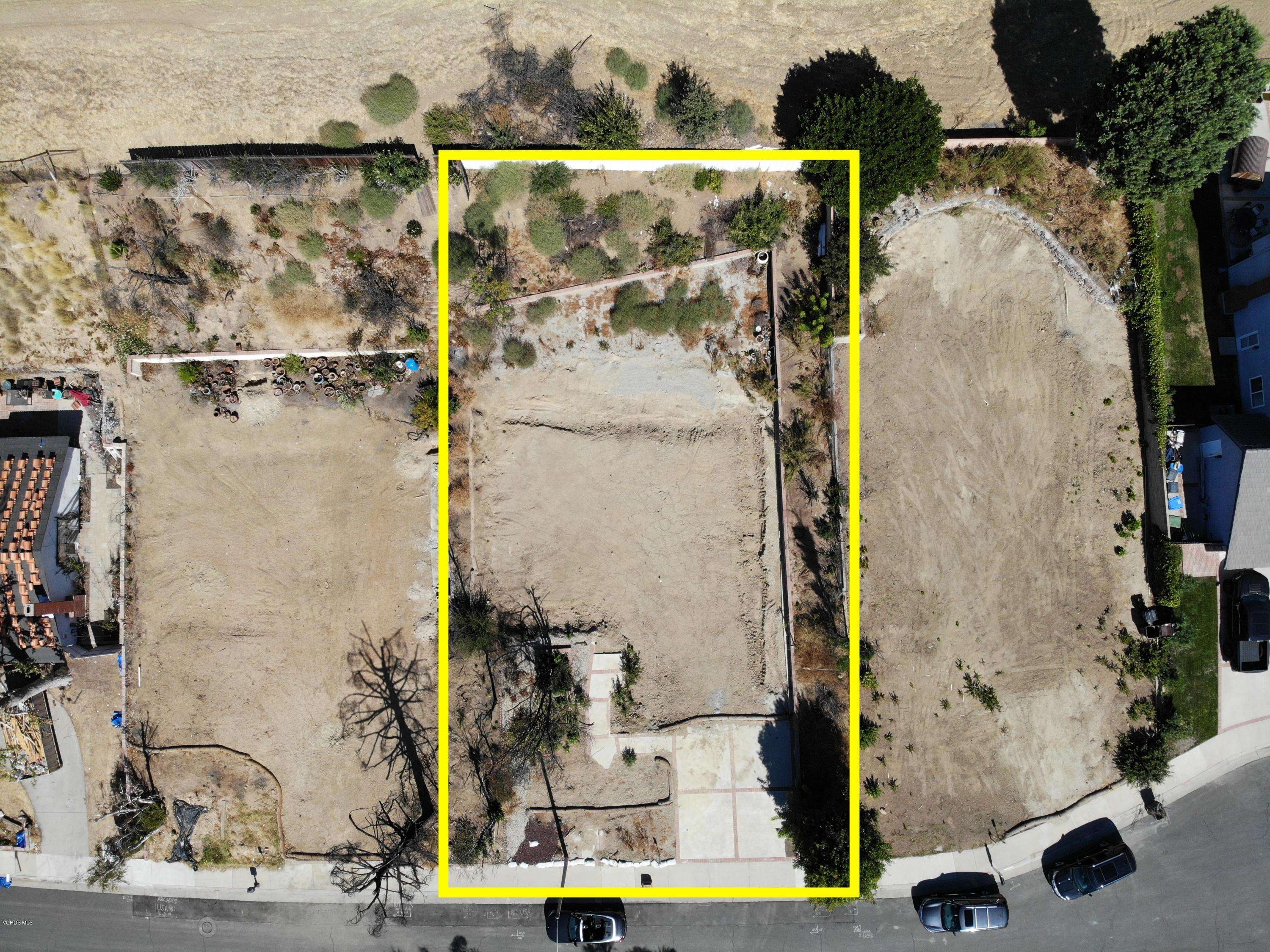 Agoura Hills, CA 91301,28623 Acacia Glen Street