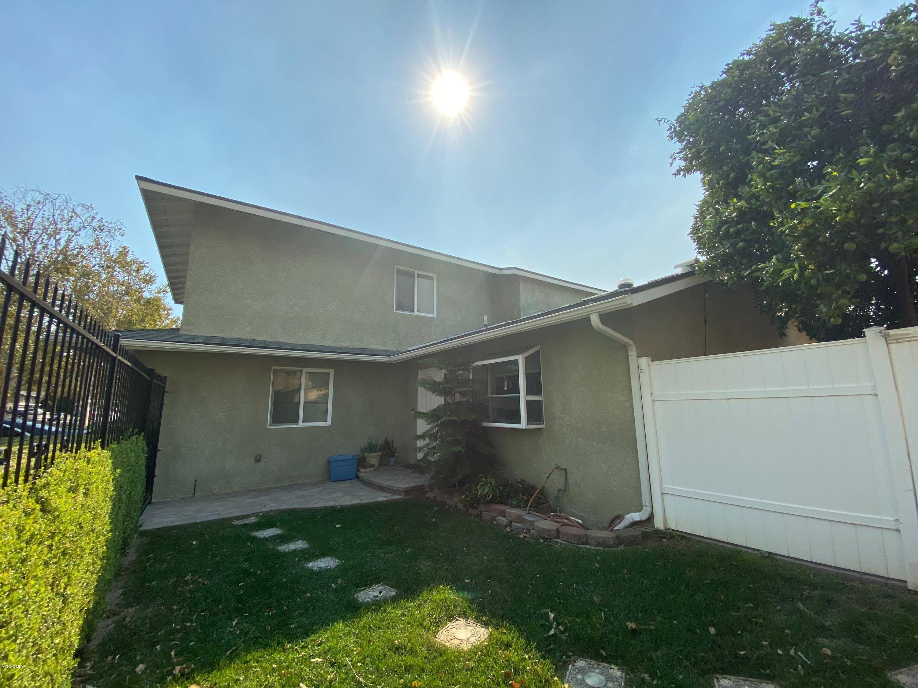 Simi Valley, CA 93065,1351 Sycamore Drive